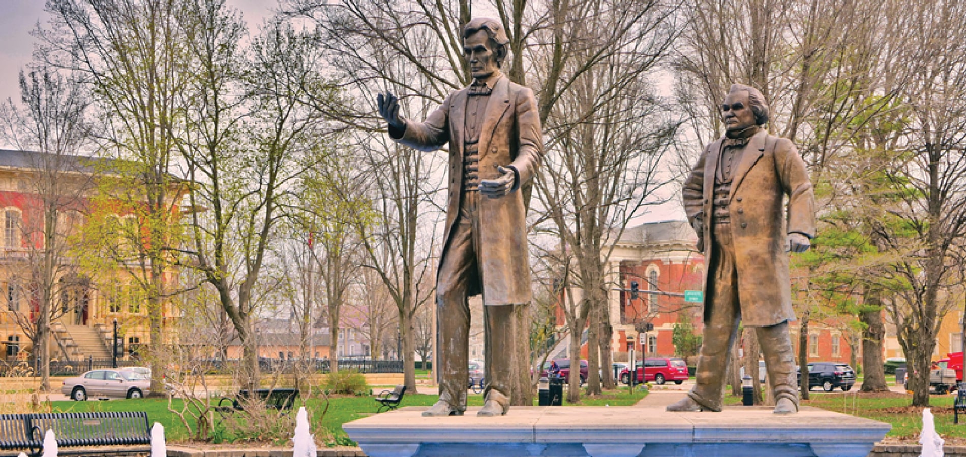 The statue commemorating the site of the Lincoln - Douglas debate in the Washington Park Historic District of Ottawa, Illinois