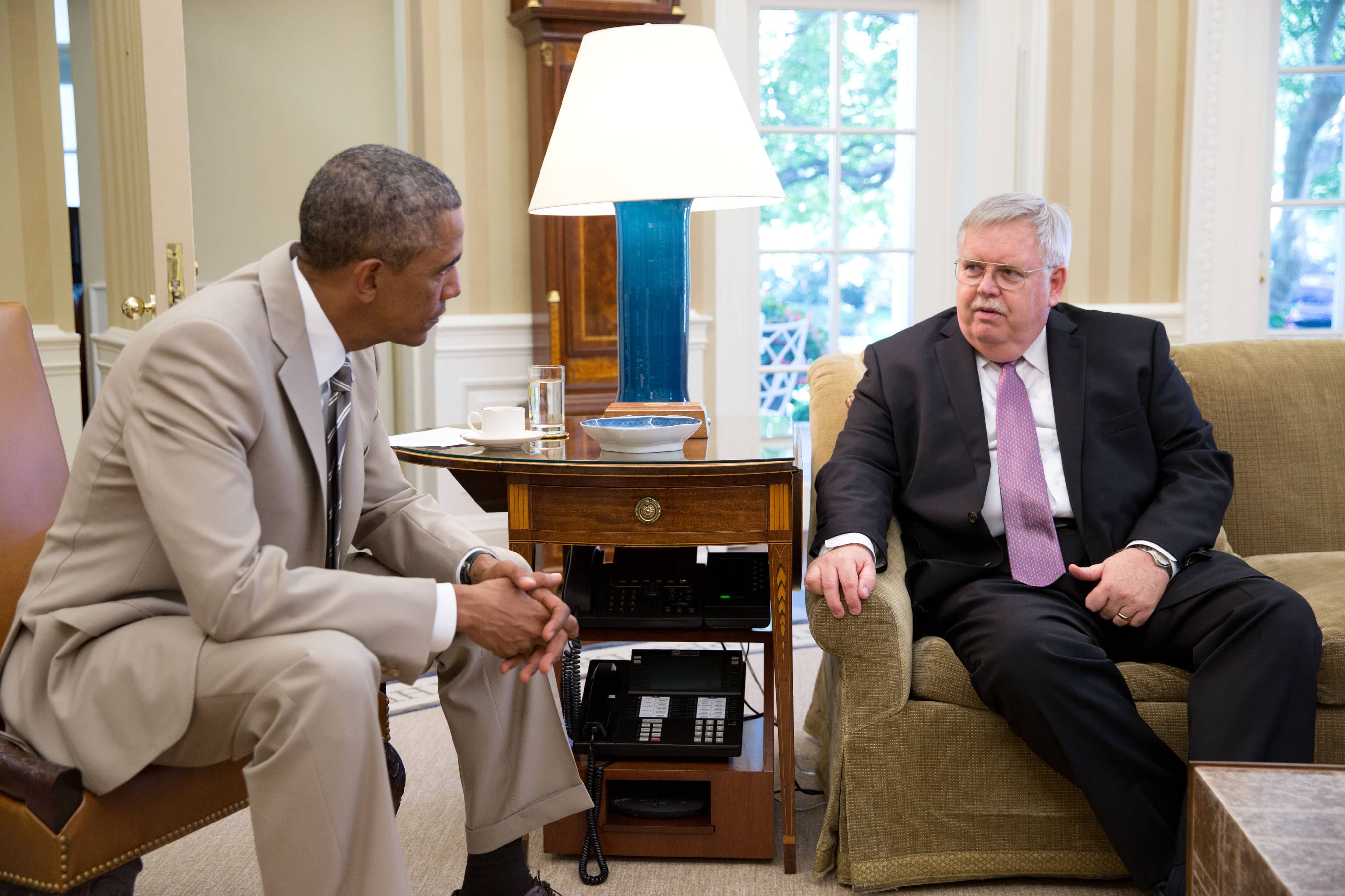 Obama meeting with John F. Tefft, who served as the U.S. Ambassador to Russia from 2014 to 2017, in the Oval Office.